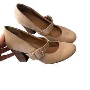 Eurosoft Shoes Womens Size 8.5 Mary Jane Block Heel Buckle‎ Strap Suede